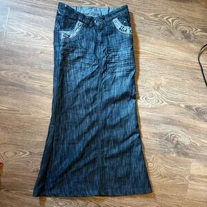 Maxi denim skirt